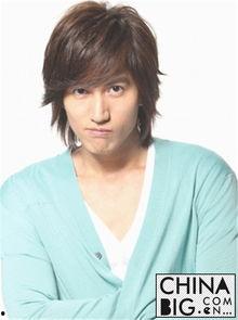 言承旭爆料女朋友视频,情感纠葛引发热议